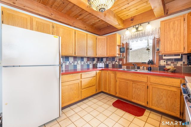 685 Norwich Avenue, Colchester, CT 06415