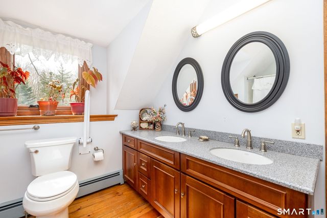 685 Norwich Avenue, Colchester, CT 06415