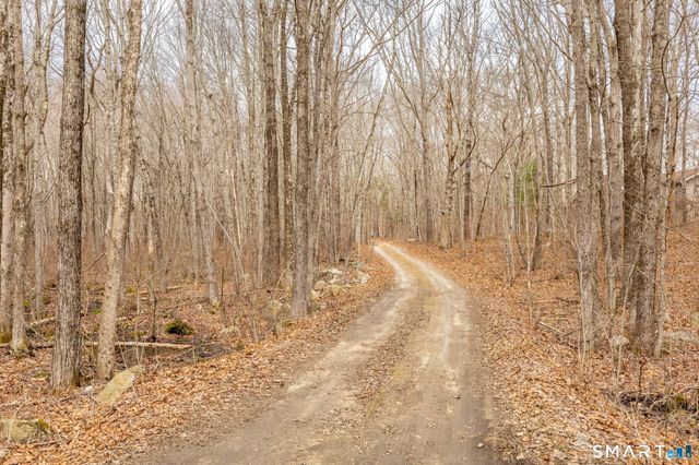 685 Norwich Avenue, Colchester, CT 06415