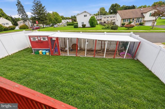 1326 CLOVERLY ROAD, Warminster, PA 18974