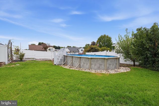 1326 CLOVERLY ROAD, Warminster, PA 18974