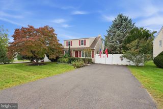 1326 CLOVERLY ROAD, Warminster, PA 18974