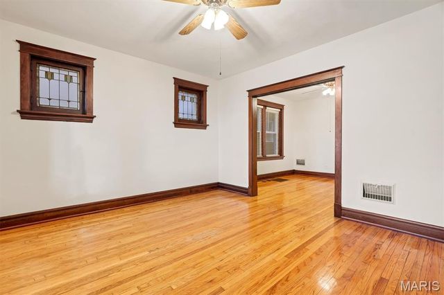 5714 Morganford Road, St Louis, MO 63116