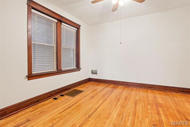 5714 Morganford Road, St Louis, MO 63116