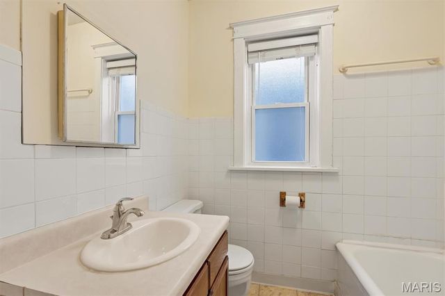 5714 Morganford Road, St Louis, MO 63116