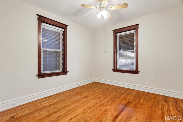 5714 Morganford Road, St Louis, MO 63116