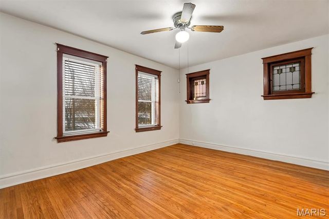 5714 Morganford Road, St Louis, MO 63116