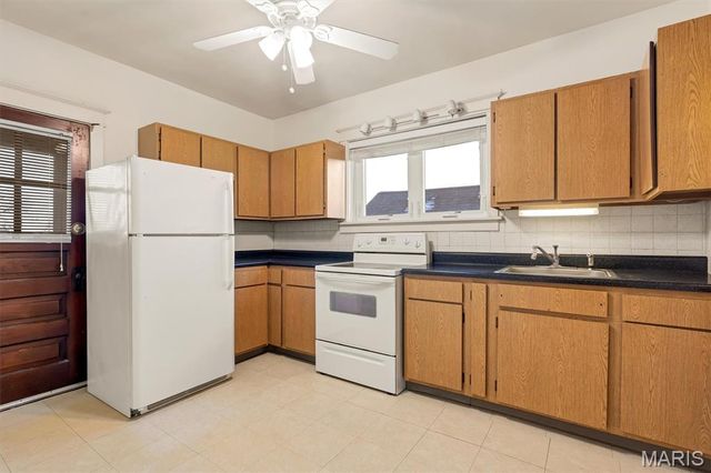 5714 Morganford Road, St Louis, MO 63116