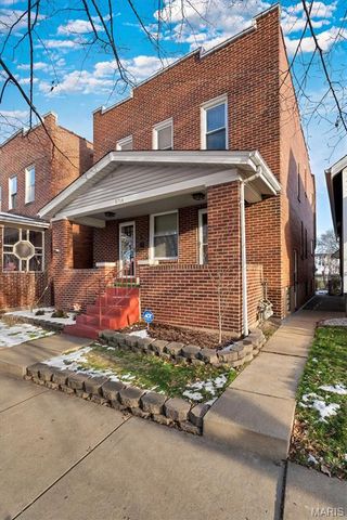 5714 Morganford Road, St Louis, MO 63116