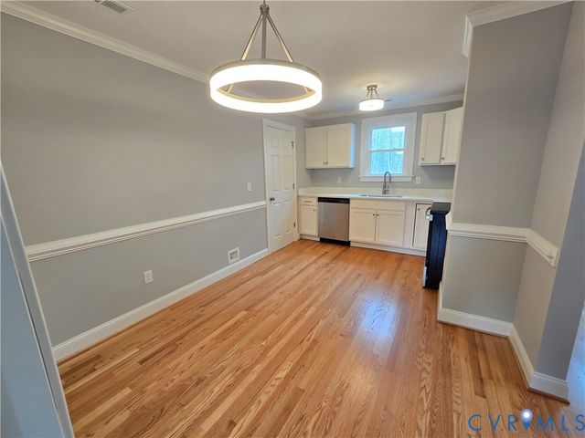 215 Naglee Ave, Sandston, VA 23150