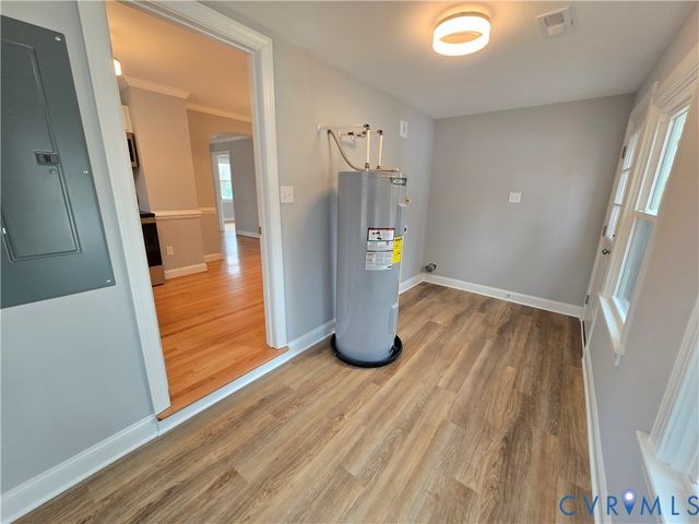 215 Naglee Ave, Sandston, VA 23150