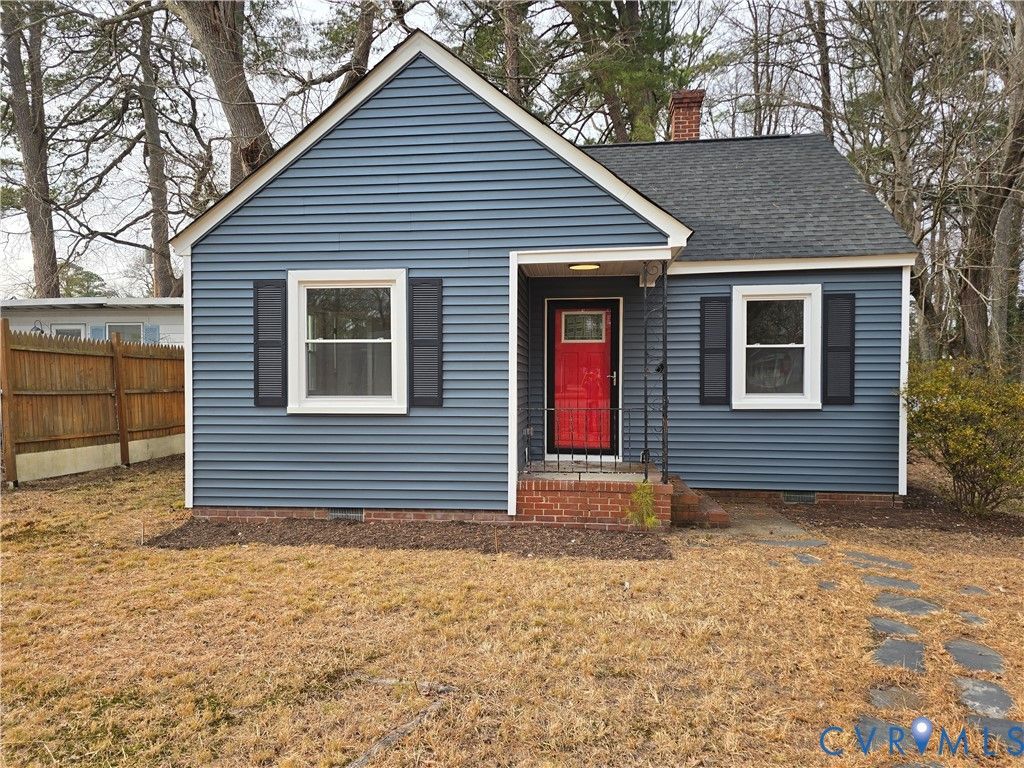 215 Naglee Ave, Sandston, VA 23150