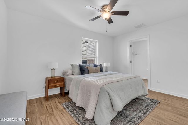 13 Locust Street, Highlands, NJ 07732