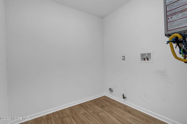 13 Locust Street, Highlands, NJ 07732