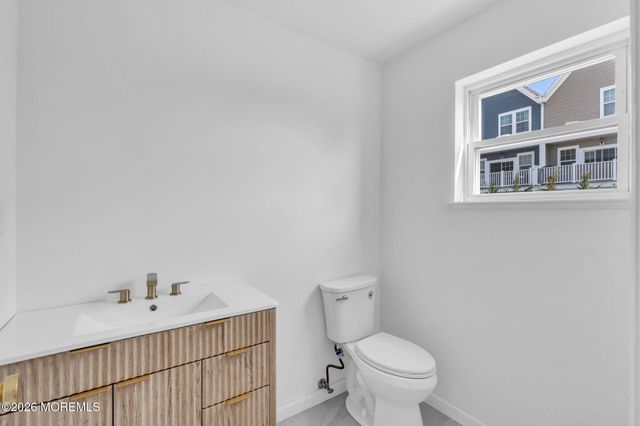 13 Locust Street, Highlands, NJ 07732