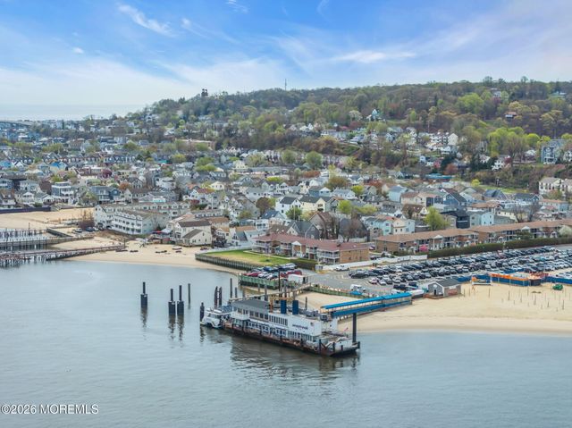 13 Locust Street, Highlands, NJ 07732