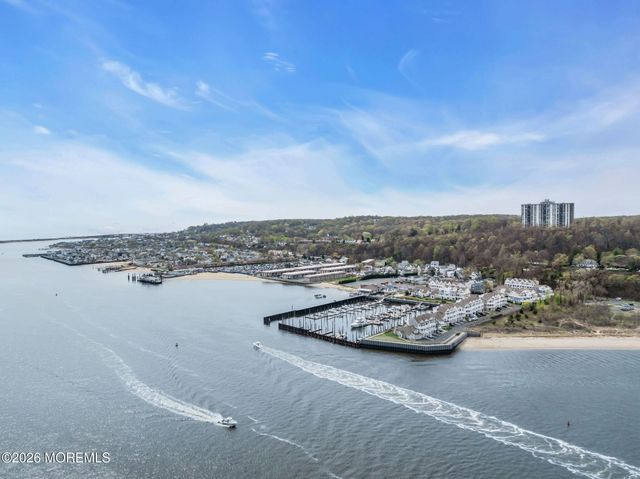 13 Locust Street, Highlands, NJ 07732