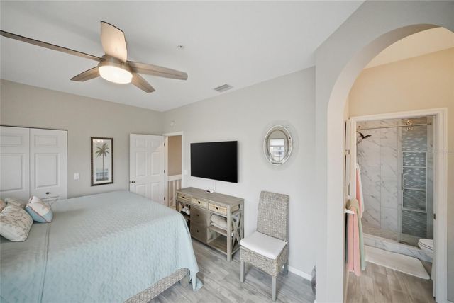 1473 GULF DRIVE N, Bradenton Beach, FL 34217