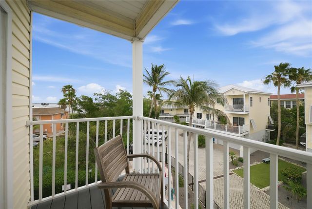 1473 GULF DRIVE N, Bradenton Beach, FL 34217