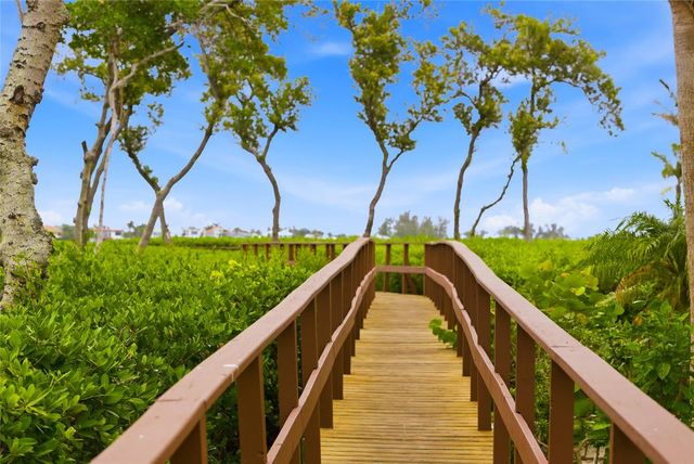 1473 GULF DRIVE N, Bradenton Beach, FL 34217