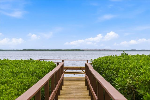 1473 GULF DRIVE N, Bradenton Beach, FL 34217