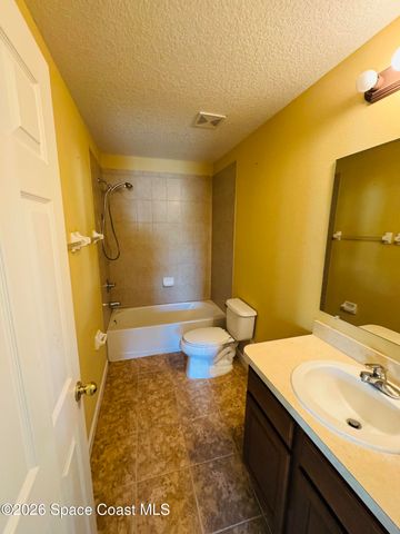 112 Broyles Drive SE, Palm Bay, FL 32909