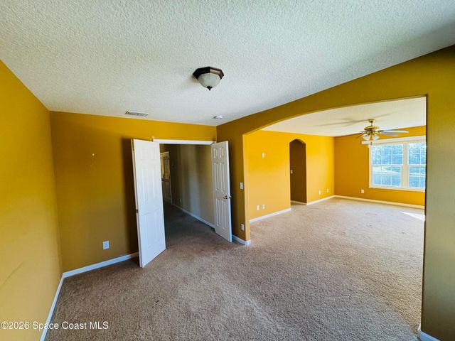 112 Broyles Drive SE, Palm Bay, FL 32909