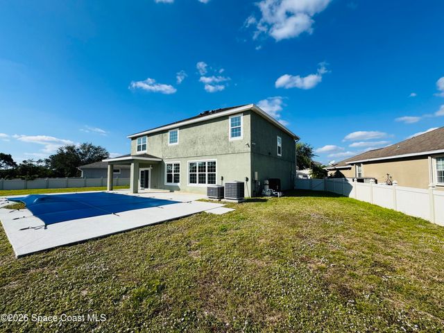 112 Broyles Drive SE, Palm Bay, FL 32909