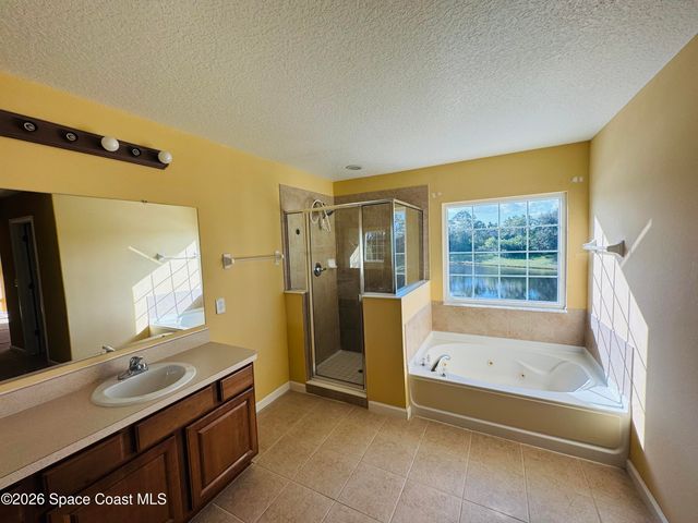 112 Broyles Drive SE, Palm Bay, FL 32909