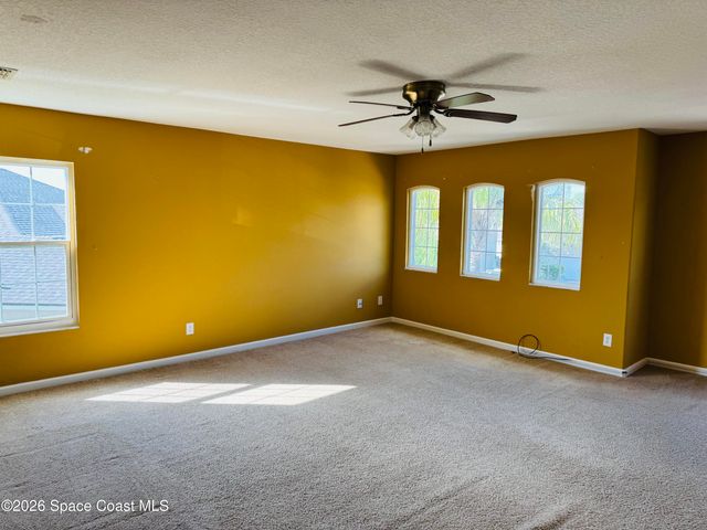 112 Broyles Drive SE, Palm Bay, FL 32909