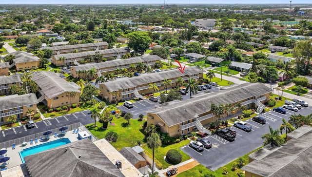 2152 NE 1st Way 205, Boynton Beach, FL 33435