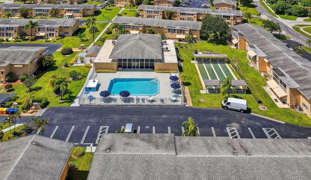 2152 NE 1st Way 205, Boynton Beach, FL 33435