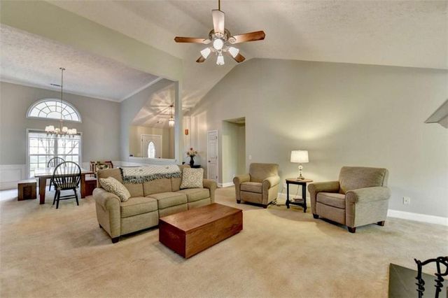 124 Edgewater Court, Braselton, GA 30517