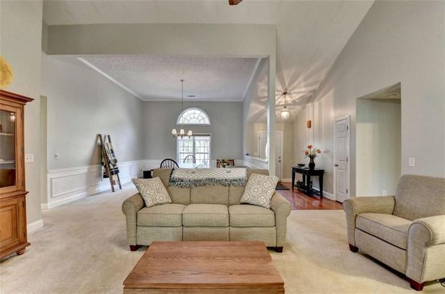 124 Edgewater Court, Braselton, GA 30517