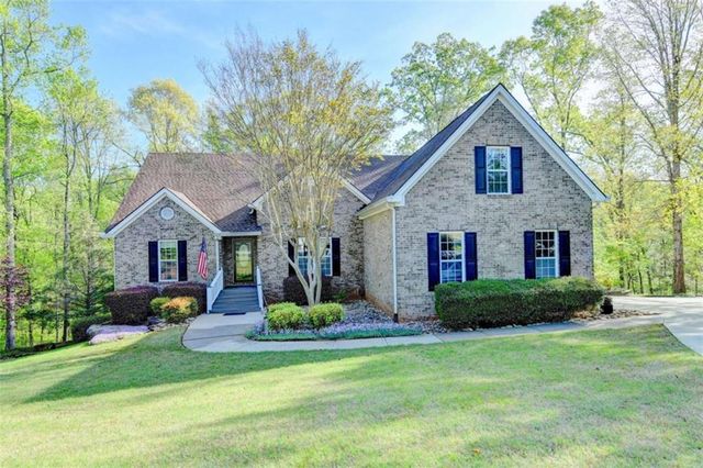 124 Edgewater Court, Braselton, GA 30517