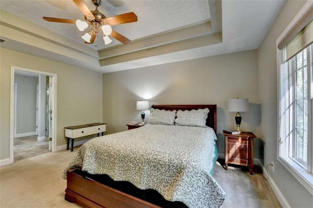 124 Edgewater Court, Braselton, GA 30517