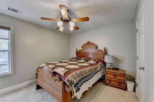 124 Edgewater Court, Braselton, GA 30517