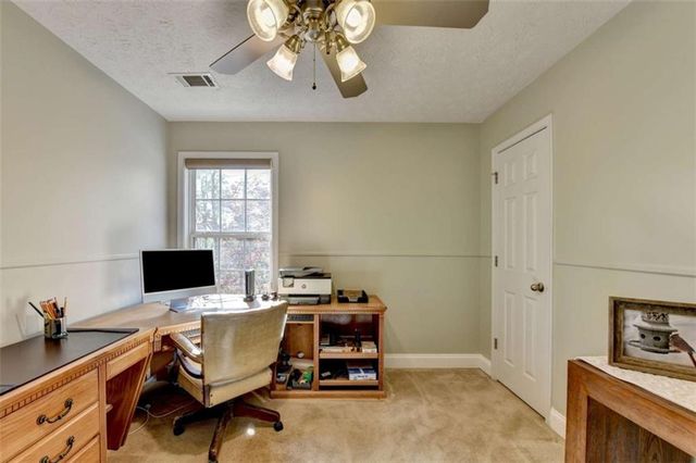 124 Edgewater Court, Braselton, GA 30517