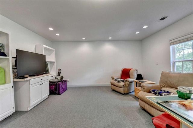 124 Edgewater Court, Braselton, GA 30517