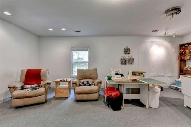 124 Edgewater Court, Braselton, GA 30517