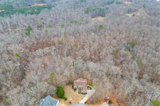 124 Edgewater Court, Braselton, GA 30517