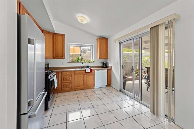 5133 Greenbrook Street, Oceanside, CA 92057