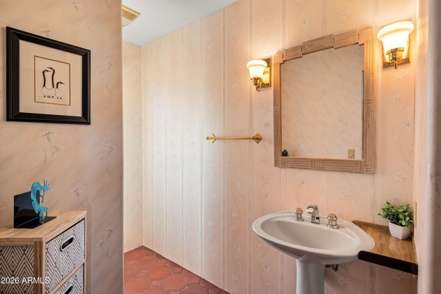 175 Devils Kitchen Drive, Sedona, AZ 86351