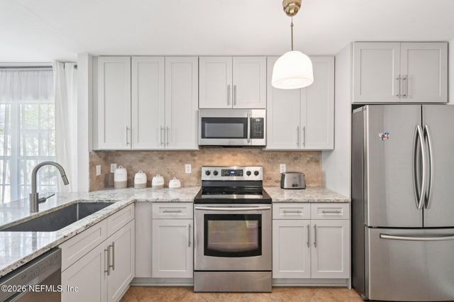 11570 GREENLAND HIDEAWAY Drive E, Jacksonville, FL 32258