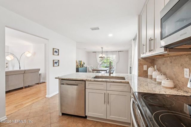 11570 GREENLAND HIDEAWAY Drive E, Jacksonville, FL 32258