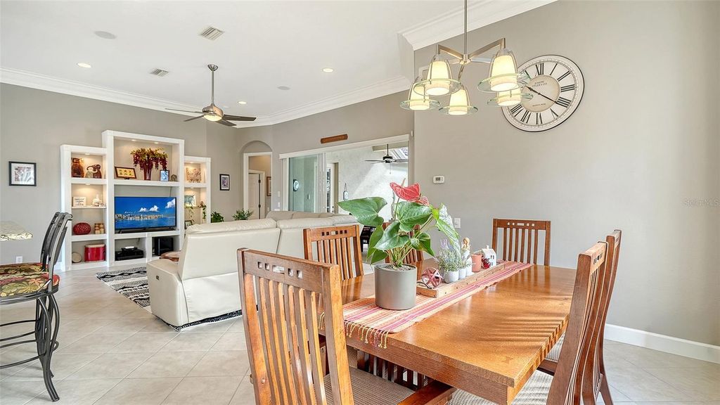 Image 22 of property listing at 9759 51ST TERRACE E, Bradenton, FL 34211