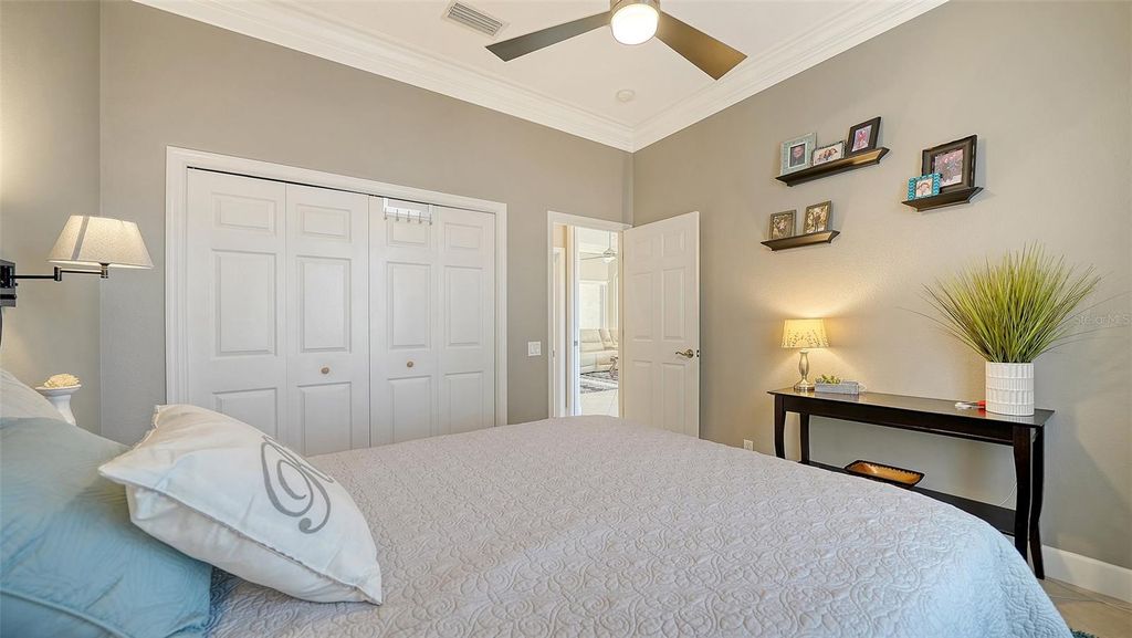 Image 31 of property listing at 9759 51ST TERRACE E, Bradenton, FL 34211