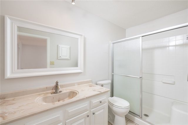 2926 N Loxley Avenue, Fayetteville, AR 72703