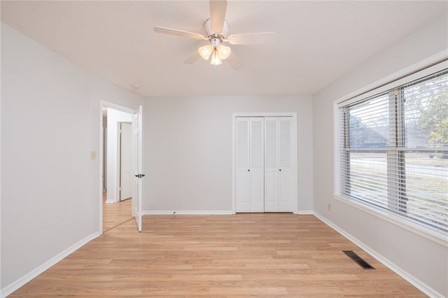 2926 N Loxley Avenue, Fayetteville, AR 72703