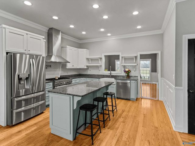 386 St Clair Drive, New Market, AL 35761